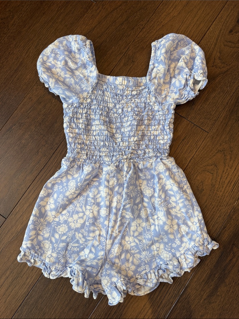 Vince Camuto Girls Light Blue Floral Smocked Romper Size 7 - C26-043